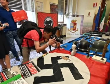 Ιταλία: Α/Α πύραυλο (!) βρήκε η Αστυνομία κατά την διάρκεια επιχείρησης